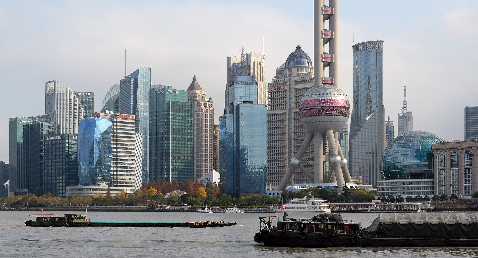 The Oriental Pearl tower with the Shanghai Tower and its neighbours behind it